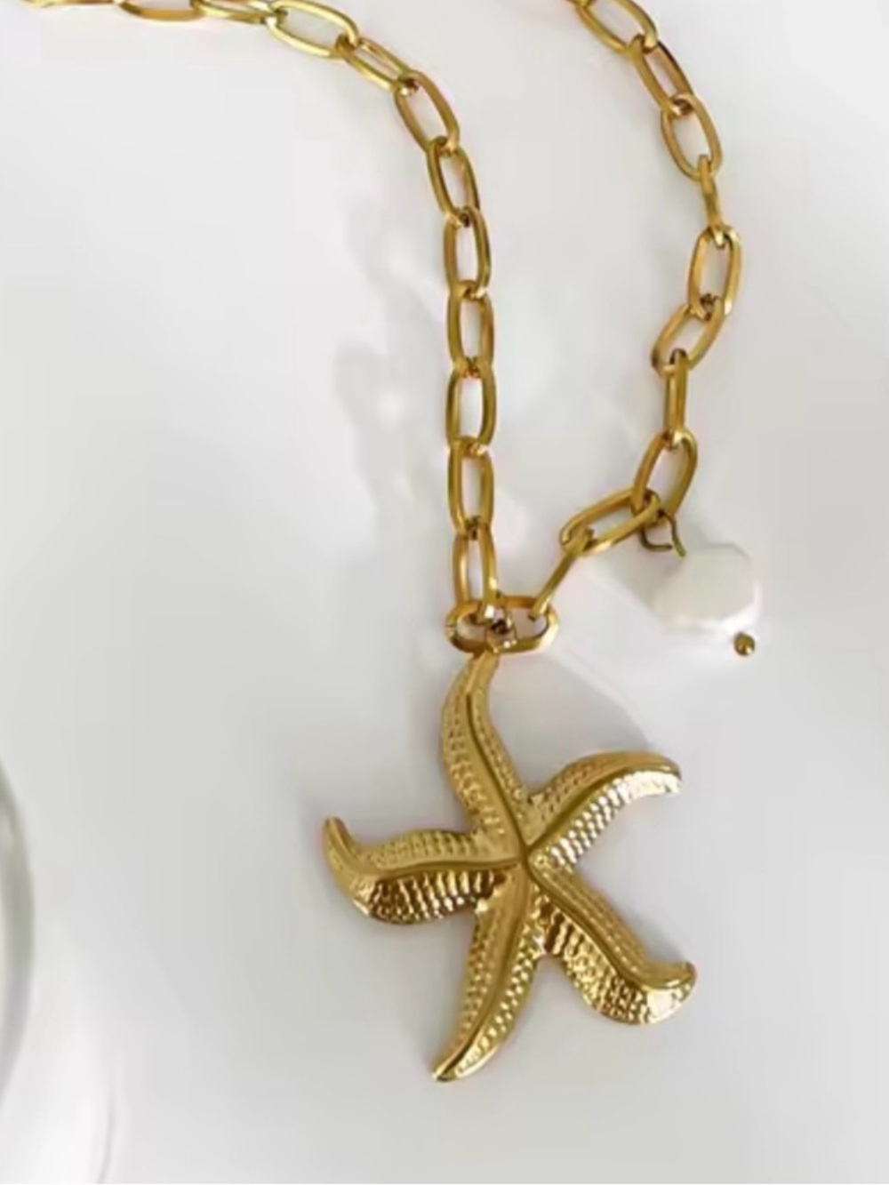 18K Gold Stainless Steel Starfish
Pearl Pendant Necklace - Picture 4 of 6